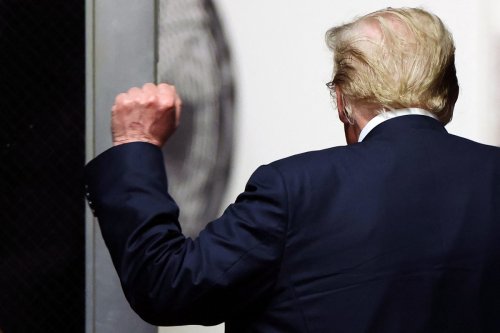 ‘Hope the Money’s Worth It’ – Trump’s Pressure on CBS Leads to Resignation of Iconic Show’s Producer