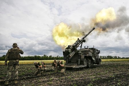 France Commits All Its 2025 CAESAR Howitzer Production to Ukraine