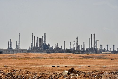 L'Arabie saoudite sabre à nouveau sa production pour doper les prix du pétrole