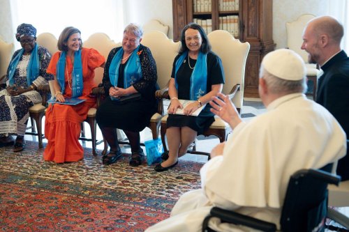 Le pape promet que des femmes participeront bientôt à la nomination des évêques