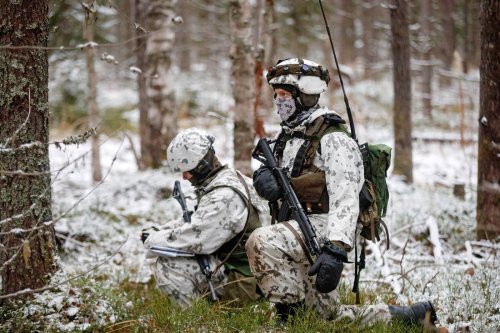 La Finlande dans l’Otan, une bonne affaire pour les militaires