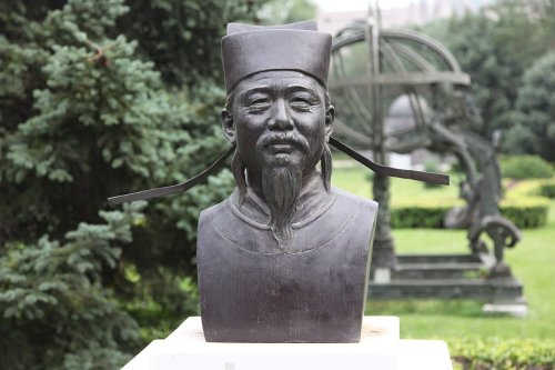 Shen Kuo, el sabio medieval que fue el primero en describir la brújula de aguja magnética