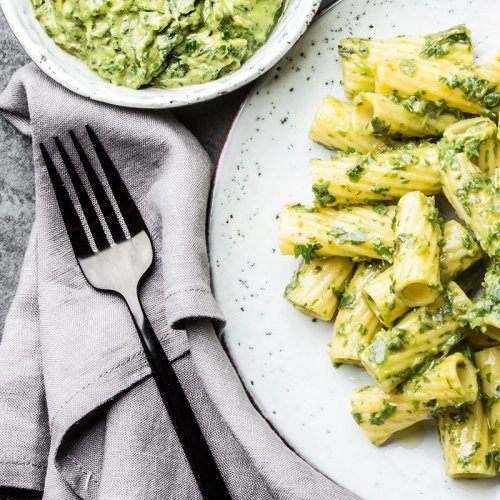 Avocado Pesto: Make it Right Now!
