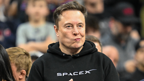 Elon Musk makes cryptic four-word post that has everyone asking the same question