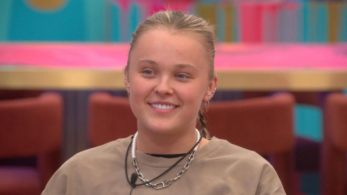 JoJo Siwa says 'she's realised she's not a lesbian' following Celebrity Big Brother experience