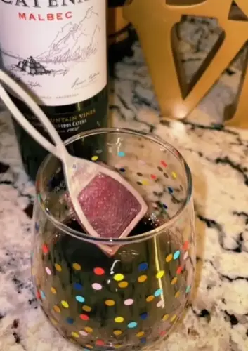 This Hack Claims To Stop You Getting A Hangover When Drinking Wine