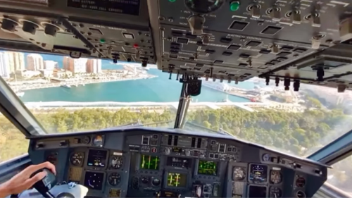 People left 'terrified' after seeing 'absurd' footage of what firefighting pilots see while in cockpit