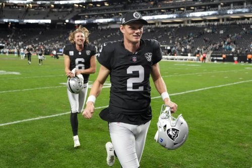 Las Vegas Raiders Kicker Is A Shockingly Tough Negotiator, According To New Teammate