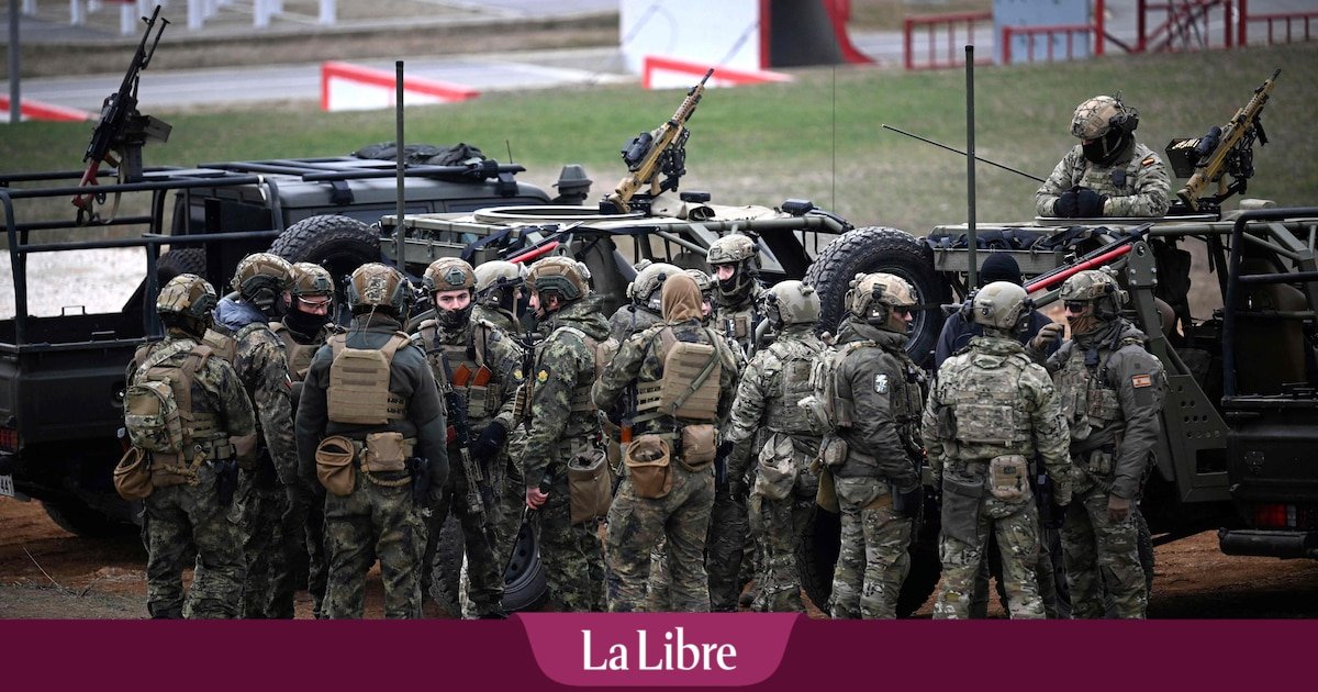 La Commission propose aux États membres de faire des achats groupés d'équipement militaire et plaide pour la préférence européenne