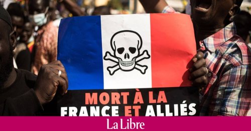La France doit quitter le Mali à marche forcée