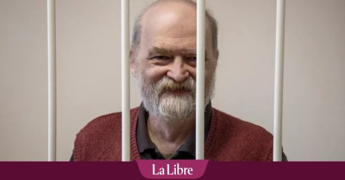 "Le monde européen est mis en pièces par deux scélérats venus du Kremlin et de Wahington"