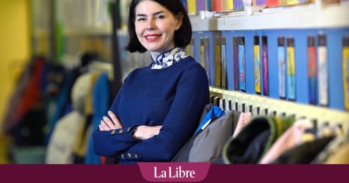 La ministre Glatigny ira "aussi loin que possible" pour interdire le foulard à l'école