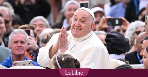 "Si je ne t'épouse pas, je deviendrai prêtre": la vocation du pape François dans pour l'Église serait dûe à un échec amoureux