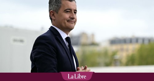 Le ministre français de l'Intérieur vivement empoigné par un homme en Guadeloupe