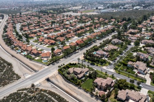 If You Think You re Middle Class In California Chances Are You re 