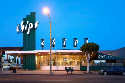 Southern California’s Roadside Architecture in All Its Glowing, Midcentury Glory