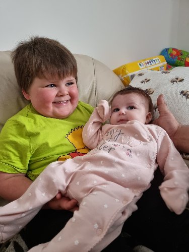 Battling baby Edith’s trip back to her home to meet step-brother
