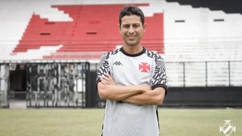 Após sequência sem vitórias, Vasco demite treinador da equipe sub-17 - Lance!
