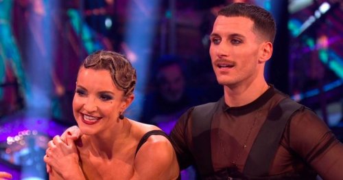 Helen Skelton posts relatable Christmas snap after stunning Strictly performance