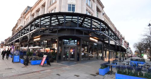 Staff left in tears at redundancy news as restaurant suddenly shuts