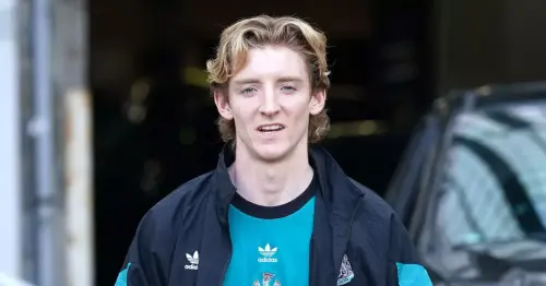 Newcastle United vs Chelsea predicted line ups vs Chelsea as Eddie Howe faces Gordon dilemma