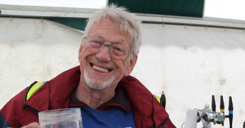 Last orders for beloved real ale legend who was a regular in 'every pub in Darwen'