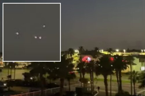 En Floride, un couple filme un mystérieux ballet de sphères lumineuses
