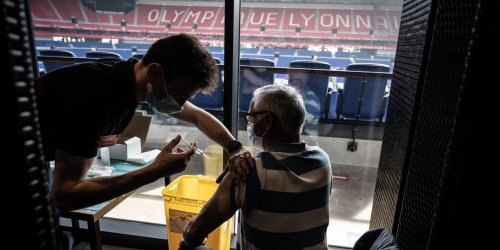 Covid-19 : un sentiment de liberté retrouvée pour les Français vaccinés