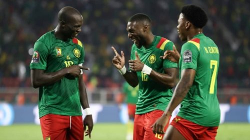 CAN: Bousculade meurtrière au stade de Yaoundé où le Cameroun a mis fin au rêve des Comores