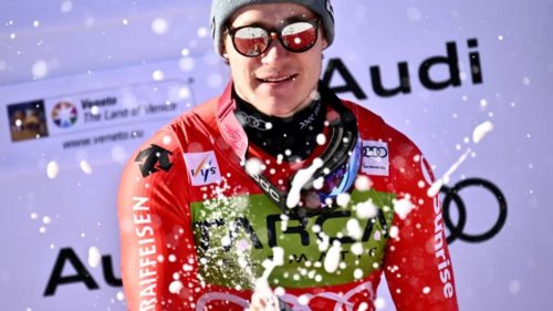 Ski alpin: Odermatt double la mise en super-G à Cortina