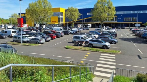 Tours : deux interpellations après des coups de feu près d’Ikea