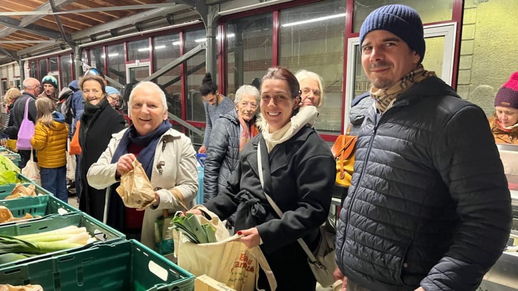 « Nous nous engageons à offrir un panier par semaine à partager entre deux familles » : le Bio panier propose des paniers solidaires à Parthenay