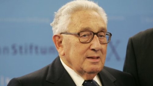Henry Kissinger, géant de la diplomatie américaine, est mort