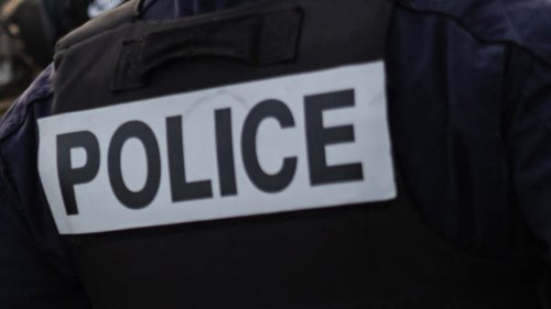 Attaque au couteau et au marteau à Paris : une personne tuée et deux autres blessées