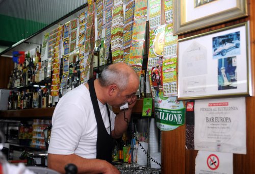 Superenalotto, a Desenzano Del Garda vinti oltre 35 milioni di euro - LaPresse