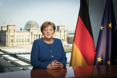 Coronavirus, Merkel: "Il Paese si trova davanti a una sfida come mai successo dalla Seconda Guerra Mondiale"