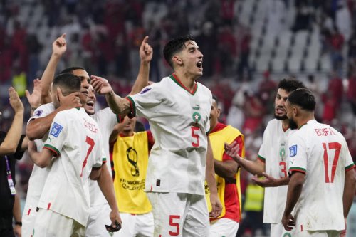 Morocco advances at World Cup after beating Canada 2-1