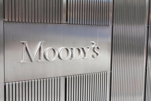 USA: Moody's downgrades rating, triple A lost