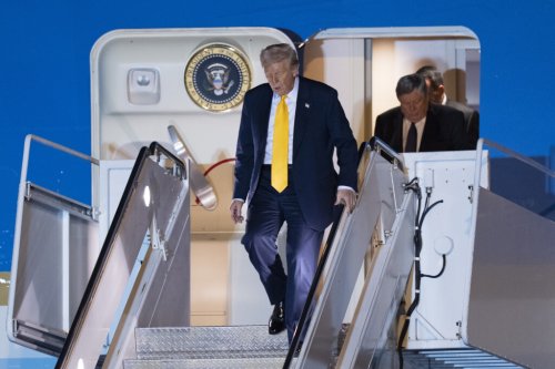 USA, Trump: "I will not lift tariffs on steel and aluminum"