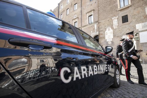 Puglia, carabinieri drug raid: 15 arrests