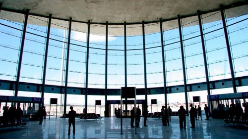 AENA anuncia la ampliación de los aeropuertos de Valencia y Alicante