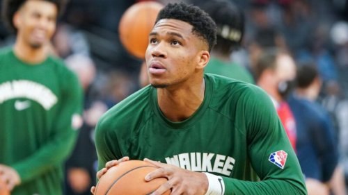 Brian Windhorst says Giannis Antetokounmpo is in play for surprise West team