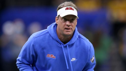 Lane Kiffin responds to questions about his job