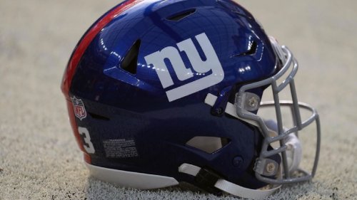 Giants All-Pro reveals he suffered nasty elbow injury during Thanksgiving loss