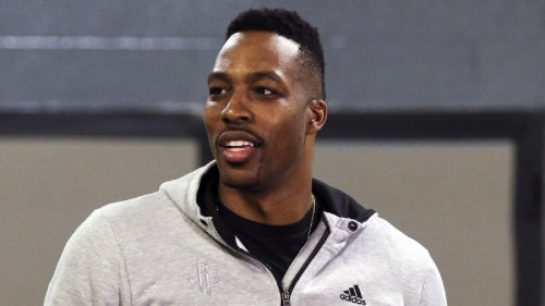 Dwight Howard unhappy with his team in Taiwan for cutting his pay
