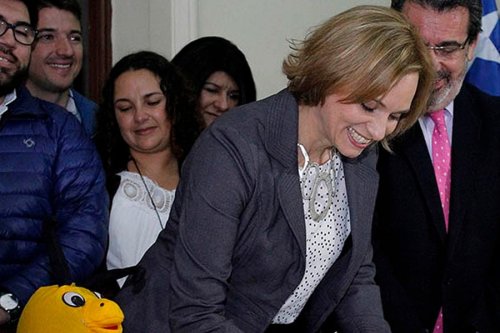 Carolina Goic inscribe su candidatura presidencial ante el Servel - La Tercera