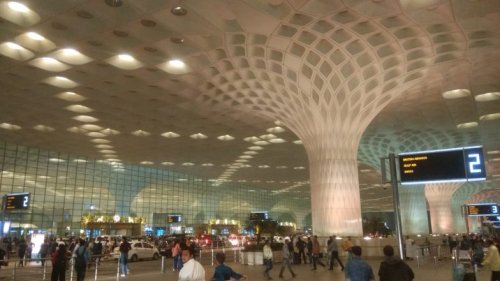 Security Lapse at Mumbai Airport: Trespasser Enters Airport, Manages to Pass Through Multiple Checkpoints to Reach Boarding Gate