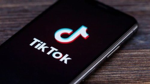 TikTok Layoffs Expected Soon: TikTok Shop US Head Mu Qing Asks E-Commerce Staff To Work From Home Amid Operational Restructuring and Future Ban, Says Report