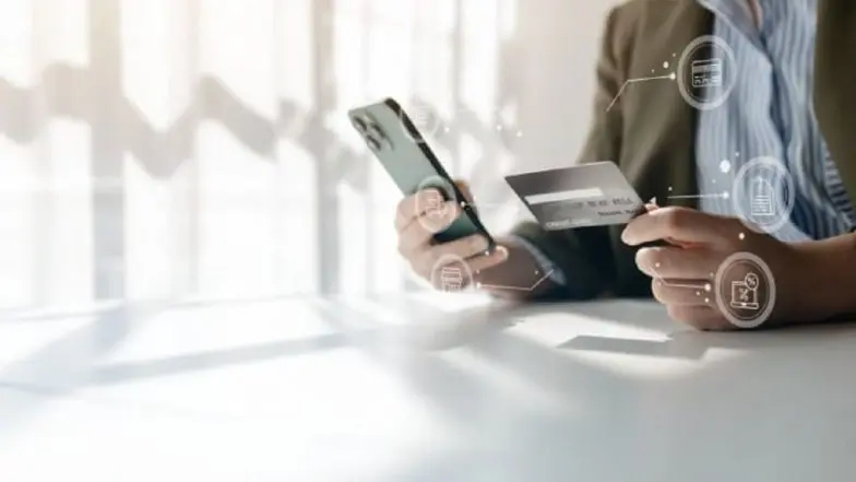 How To Choose the Right Credit Card for Big Purchases in 2026