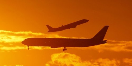 Avec 4,7 milliards de passagers attendus en 2024, le transport aérien mondial plane vers de nouveaux records (IATA)